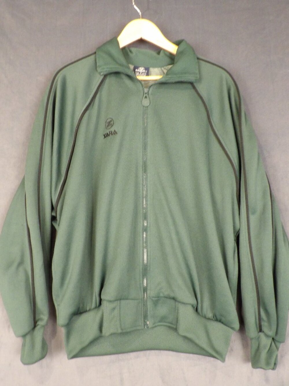 NEW Xara British Soccer Track Jacket Green with Contrast Piping Size Medium